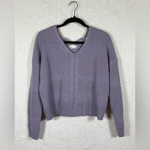 Full Circle Trends Purple V-Neck Knit Sweater. Size large.